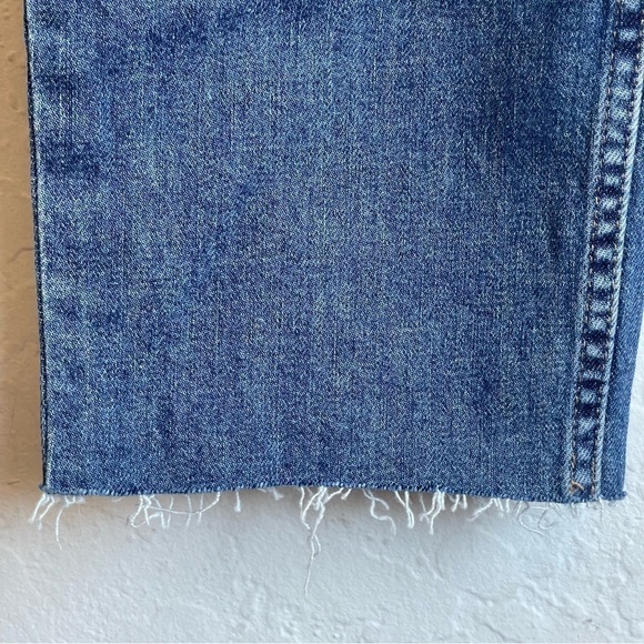 Everlane The Cheeky Crop Ankle Jean High Rise Frayed Raw Hem Size 30 NWT - Picture 4 of 12